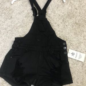 black distressed overall shorts